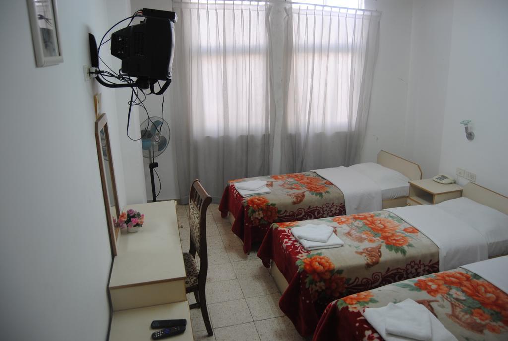 Al Salam Hotel Betlehem Szoba fotó